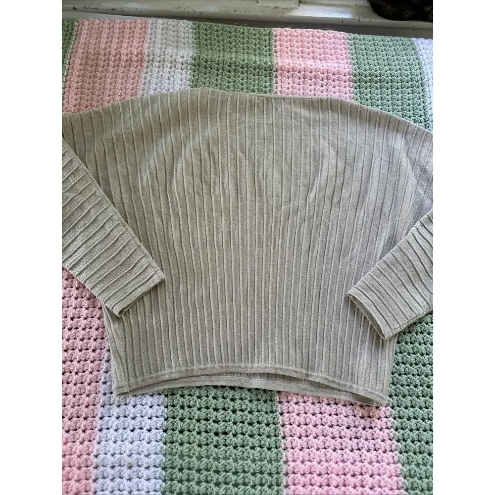 Women’s Medium Tahari Gold Flecked Cropped Sweater Long Sleeve Dressy Stretchy